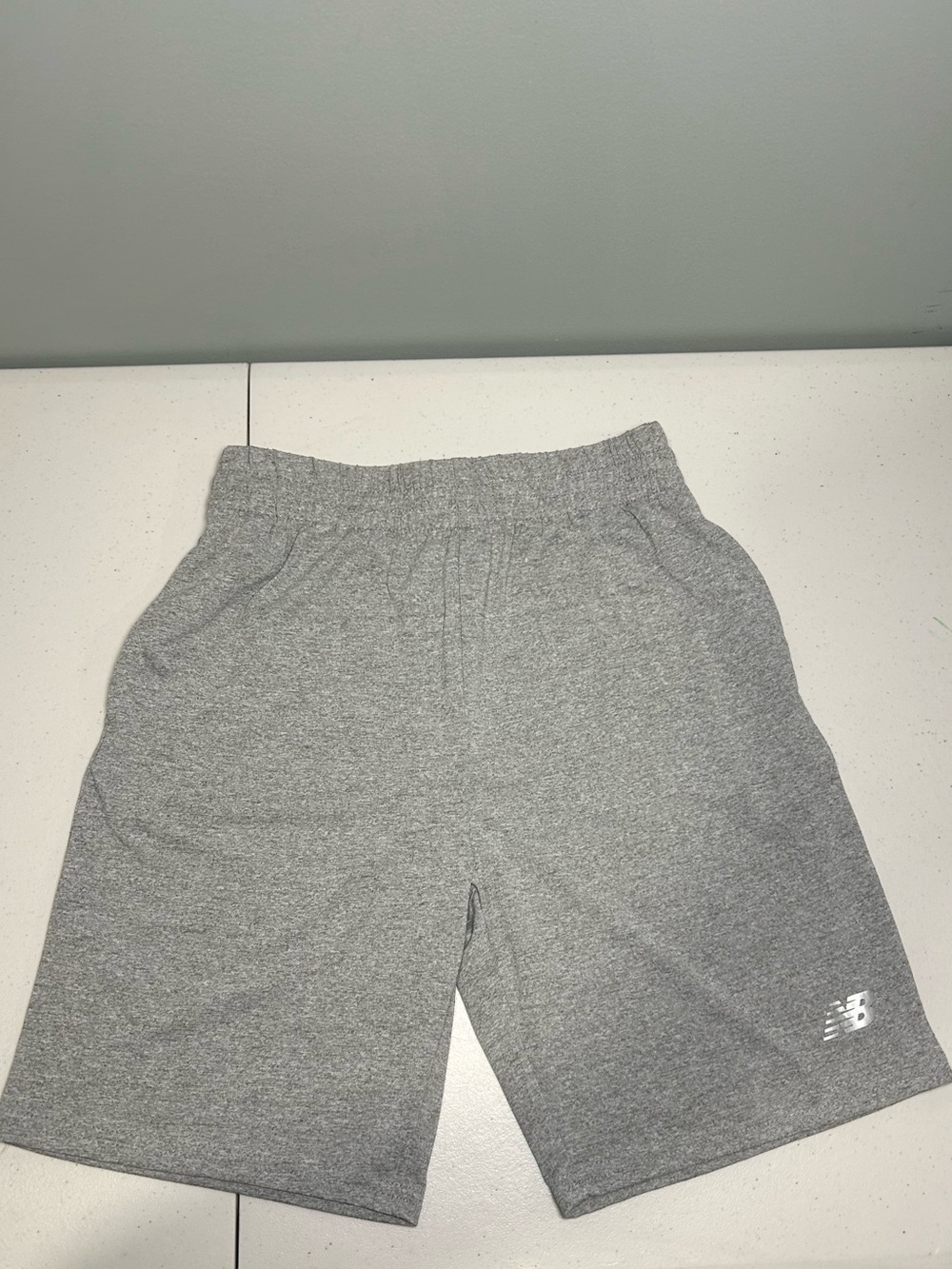 New Balance Heather Gray Performance Shorts Boy’s Size L 14/16